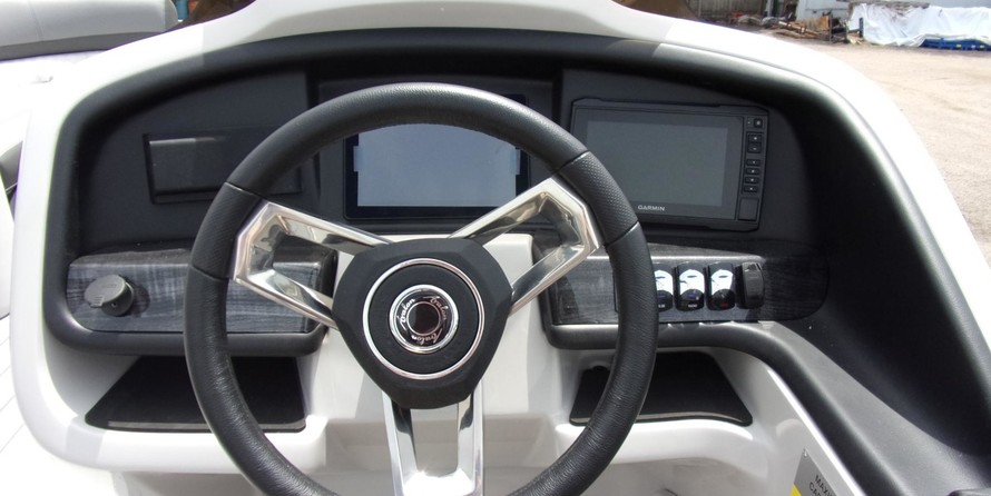 Avalon catalina 25 rf