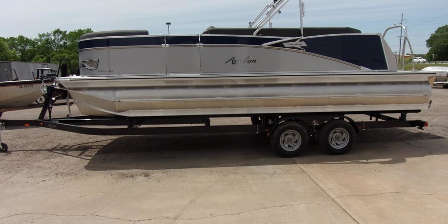 Avalon catalina 25 rf