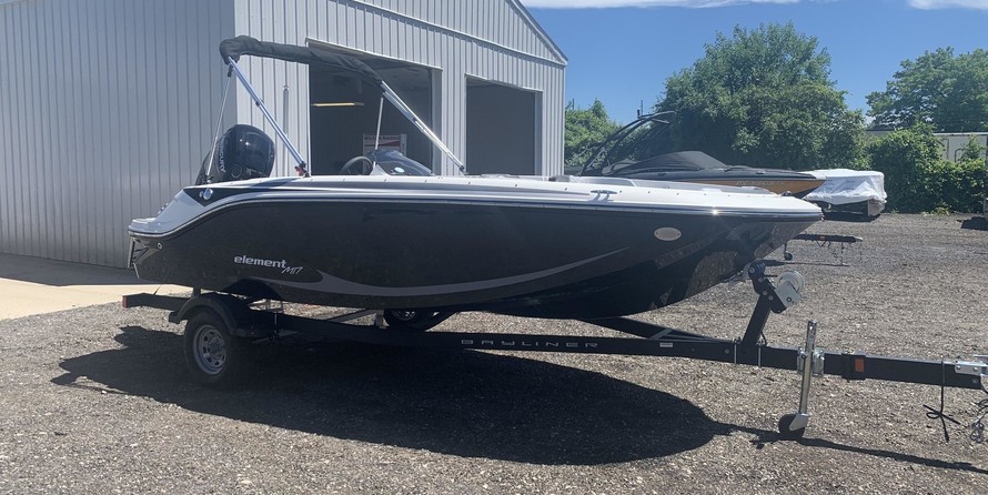 Bayliner Element M17
