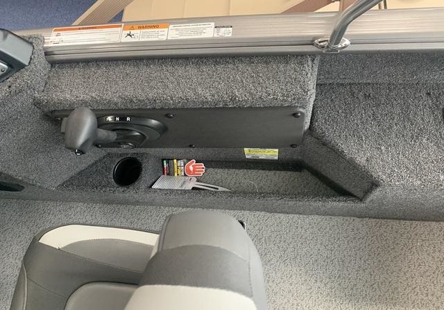 Lund Boats 1875 Impact Sport