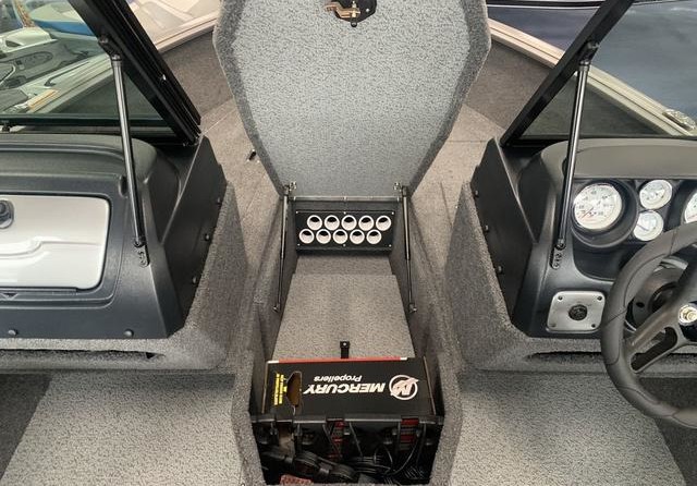 Lund Boats 1875 Impact Sport