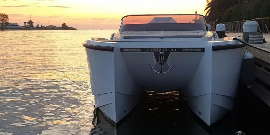 Aurea 30 'Cabin Dream Daycruiser