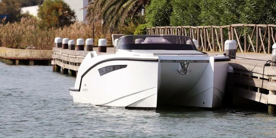 Aurea 30 'Cabin Dream Daycruiser