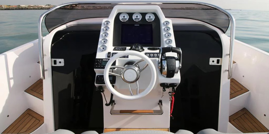 Aurea 30 'Cabin Dream Daycruiser