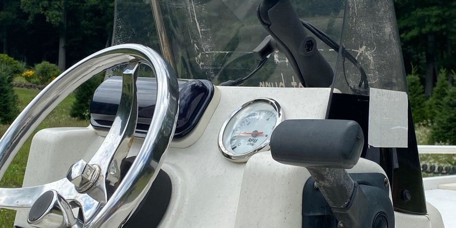 Mako Pro Skiff 17 CC