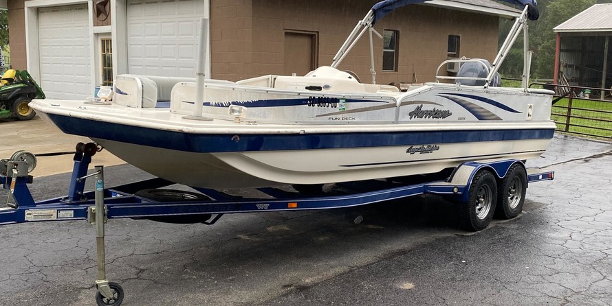 Hurricane fundeck 232