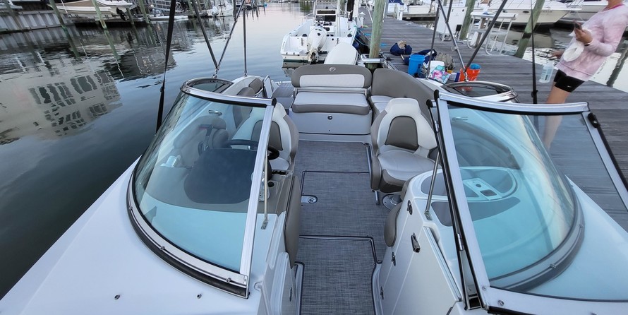 Crownline Eclipse E235 XS