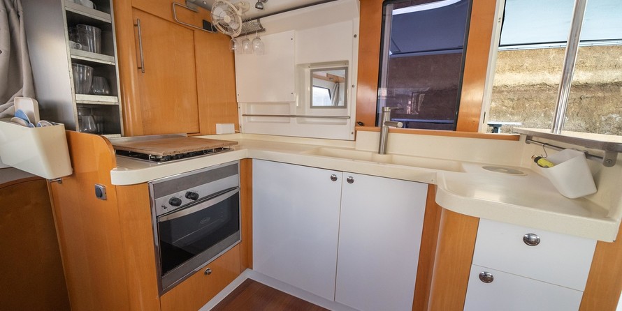 Fountaine Pajot Orana 44