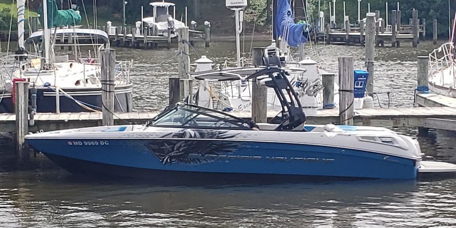 Super Air Nautique 230