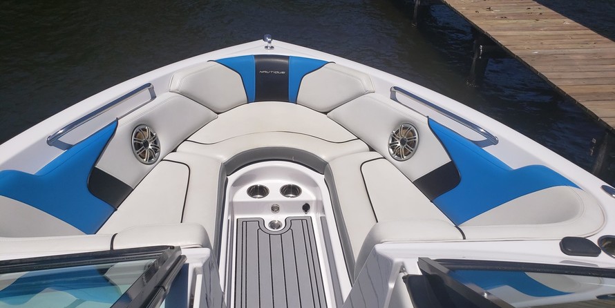 Super Air Nautique 230