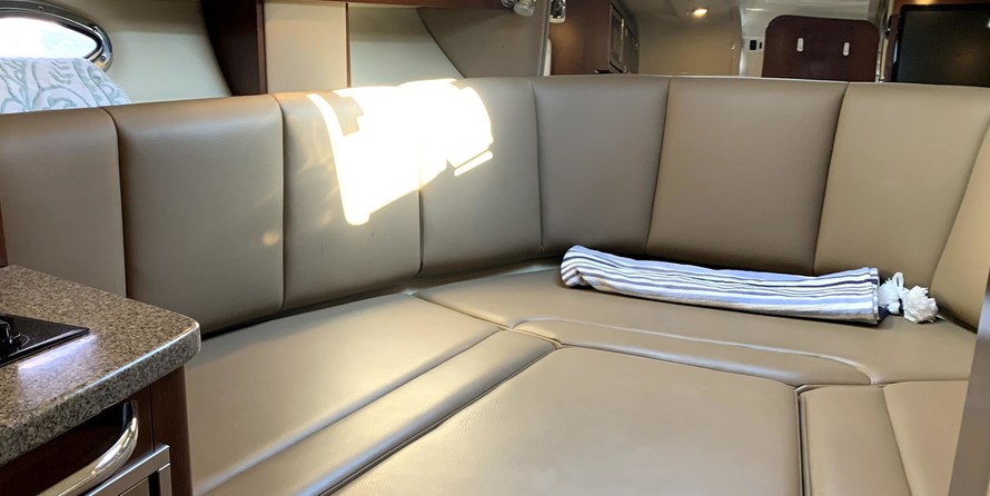 Chaparral 270 Signature