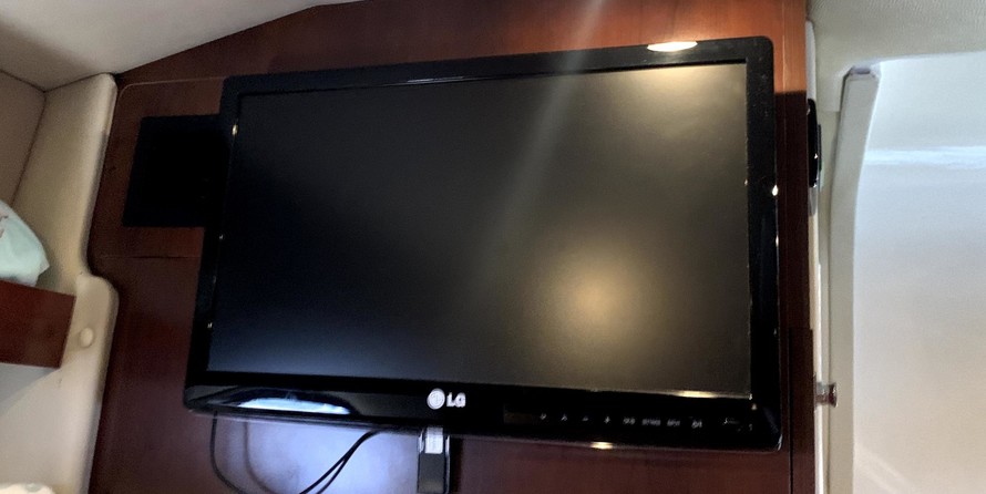 Chaparral 270 Signature