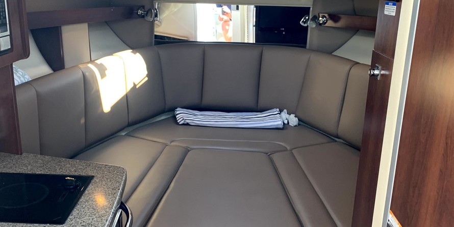 Chaparral 270 Signature