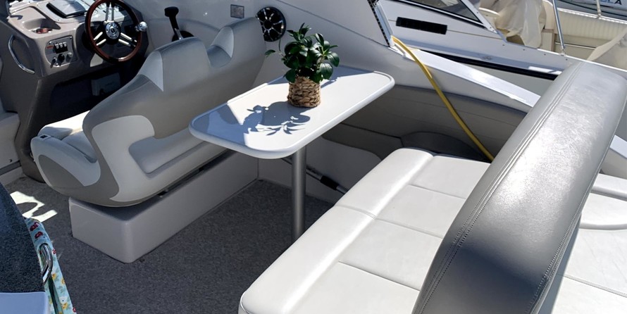 Chaparral 270 Signature
