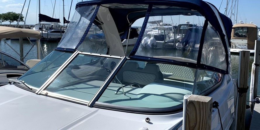 Chaparral 270 Signature