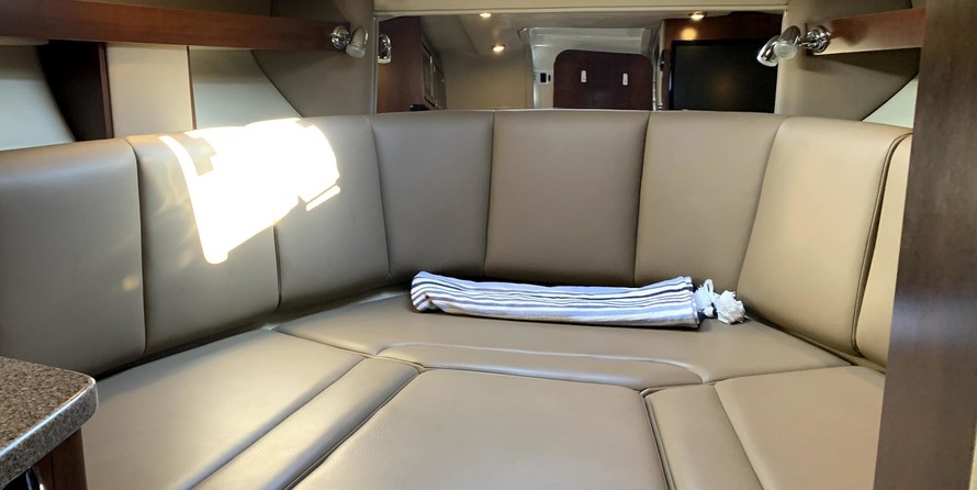 Chaparral 270 Signature