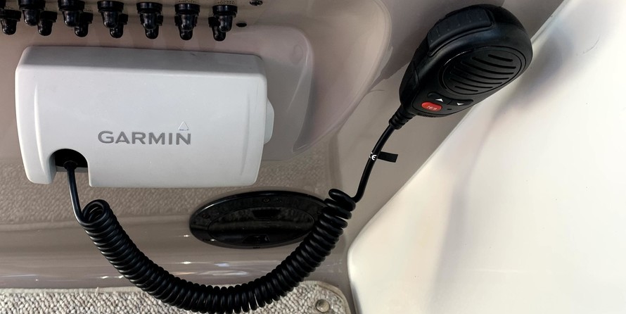 Chaparral 270 Signature