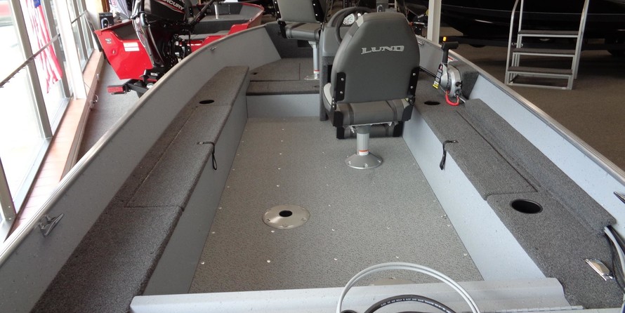 Lund Boats 1600 Fury SS