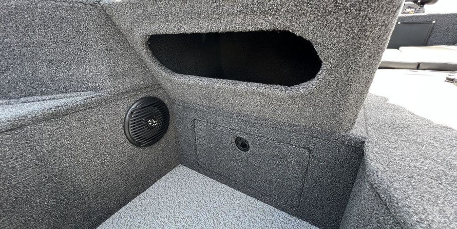 Lund Boats 1875 Impact Sport