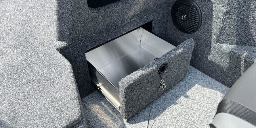 Lund Boats 1875 Impact Sport