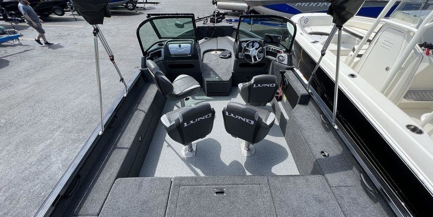 Lund Boats 1875 Impact Sport