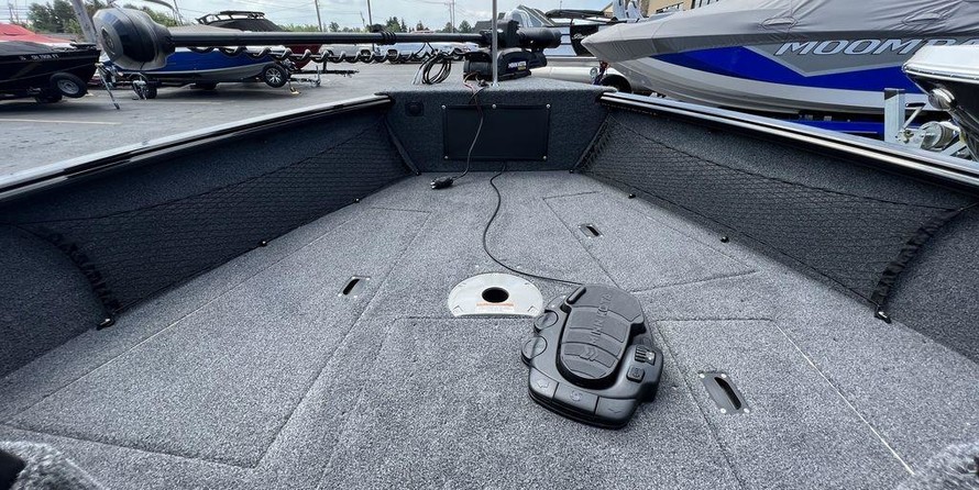 Lund Boats 1875 Impact Sport