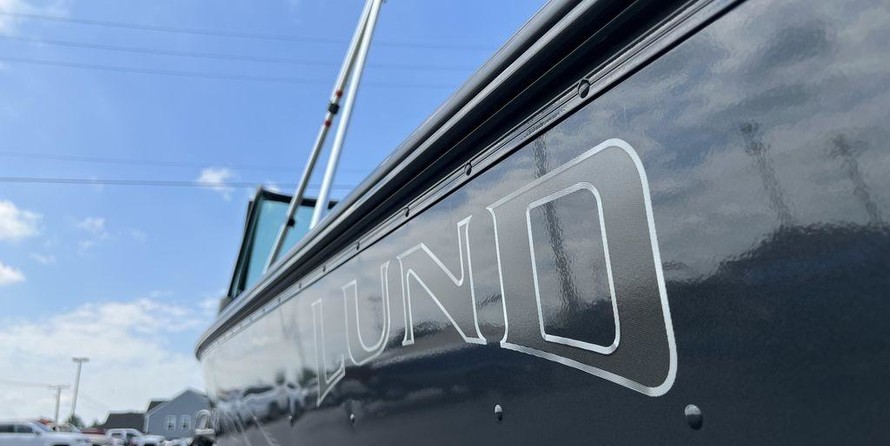 Lund Boats 1875 Impact Sport