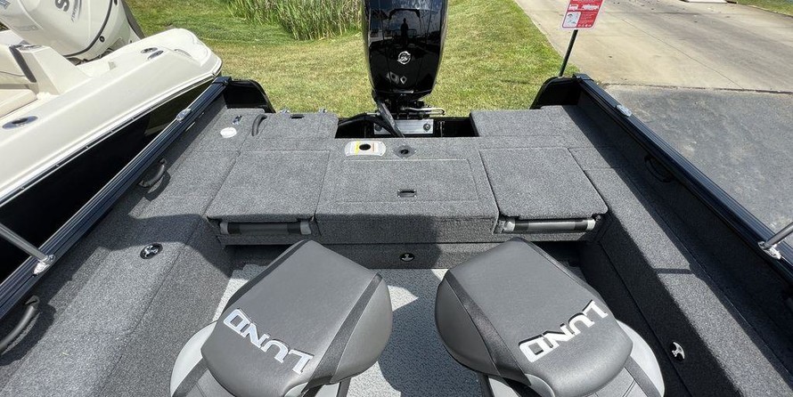 Lund Boats 1875 Impact Sport