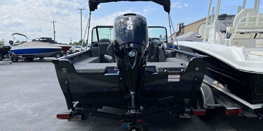 Lund Boats 1875 Impact Sport