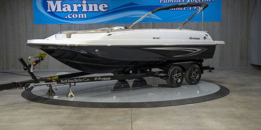 Hurricane 201 sundeck sport