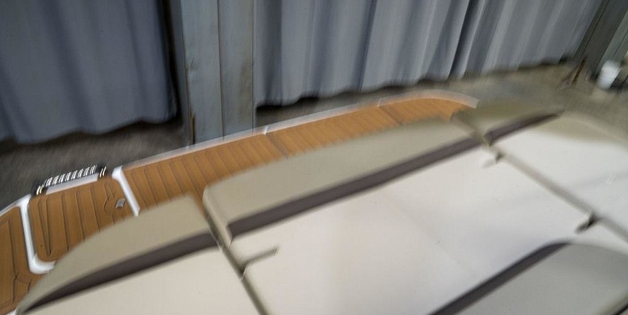 Hurricane 201 sundeck sport