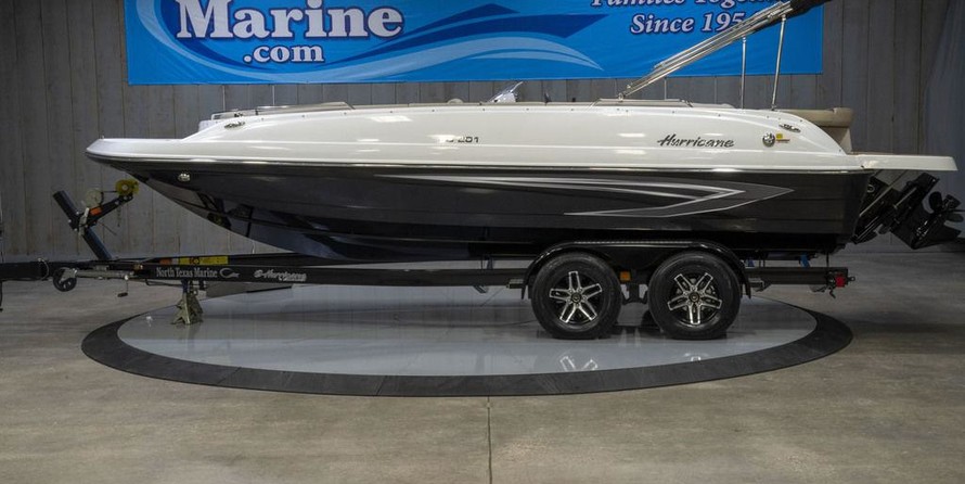 Hurricane 201 sundeck sport