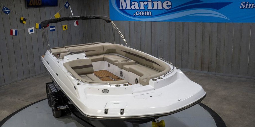 Hurricane 201 sundeck sport