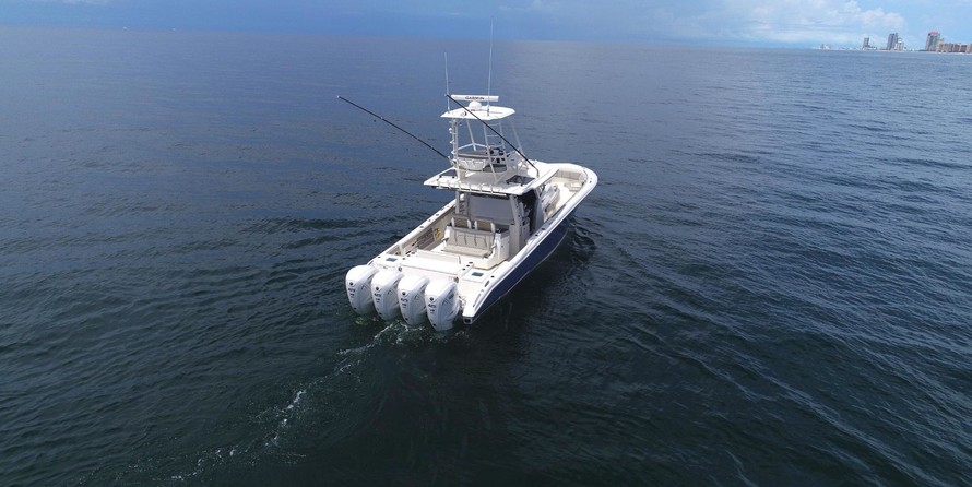 Pursuit st 310 sport