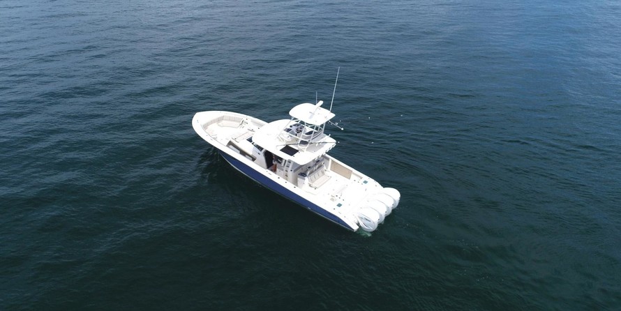 Pursuit st 310 sport