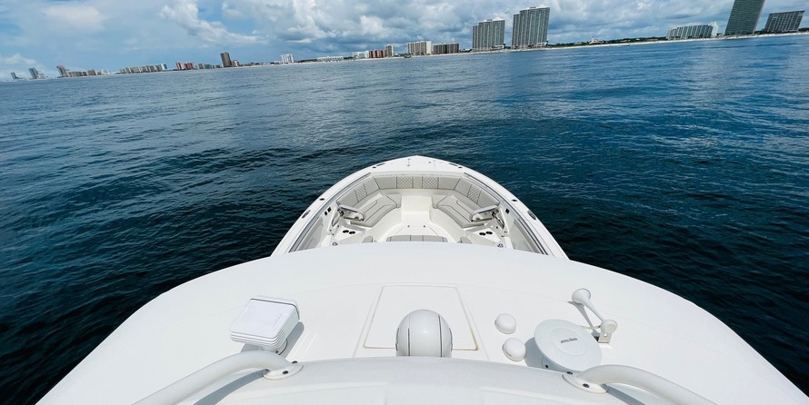 Pursuit st 310 sport