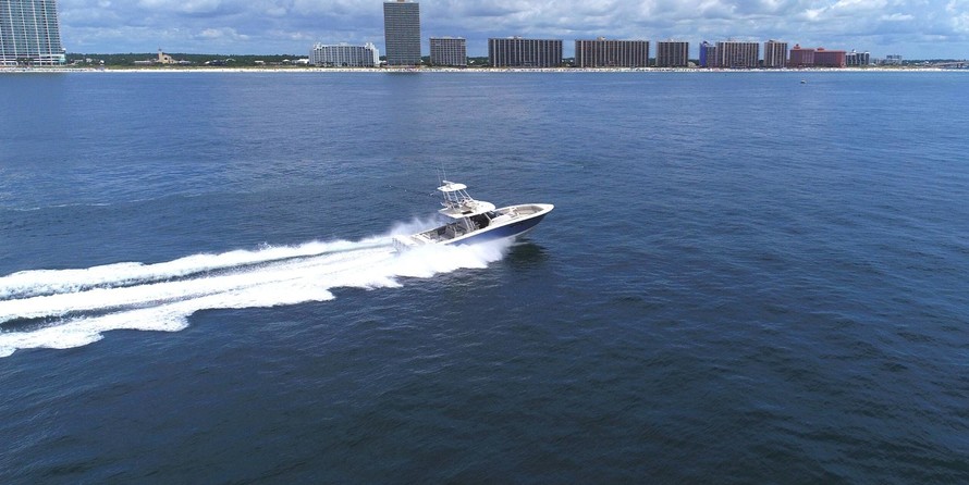 Pursuit st 310 sport