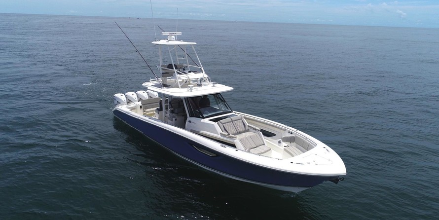 Pursuit st 310 sport