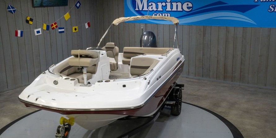 Hurricane 188 sport sundeck