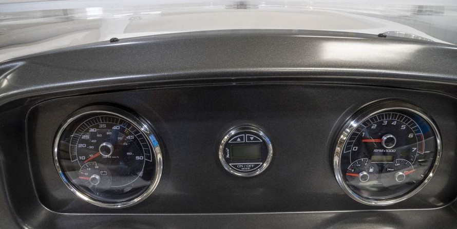 Hurricane 188 sport sundeck