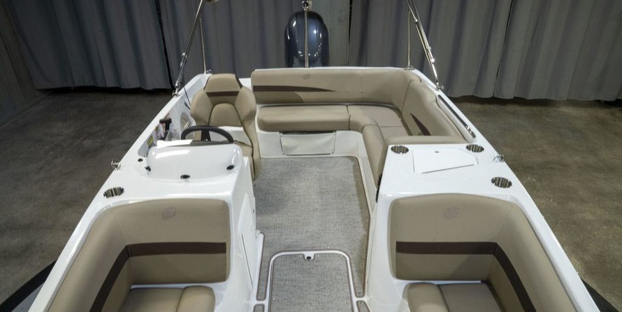 Hurricane 188 sport sundeck
