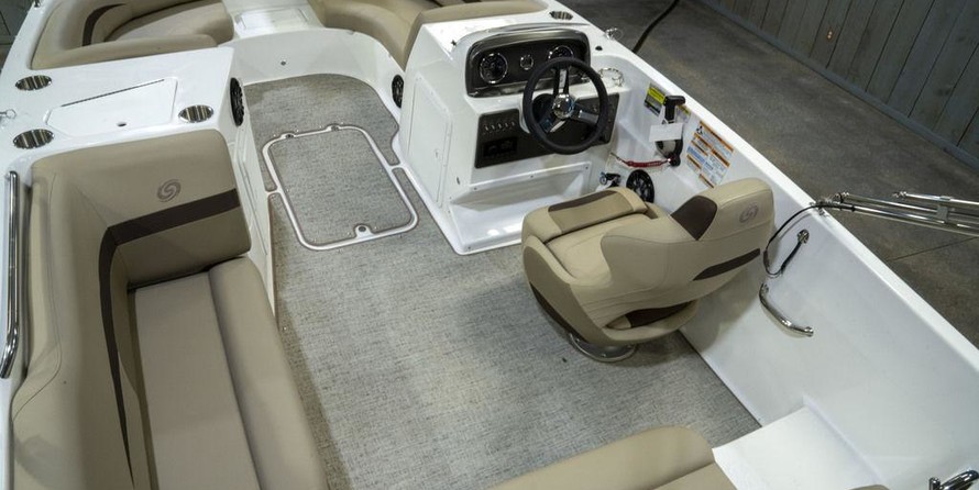 Hurricane 188 sport sundeck