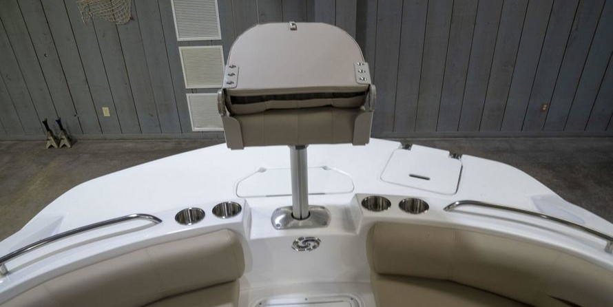 Hurricane 188 sport sundeck