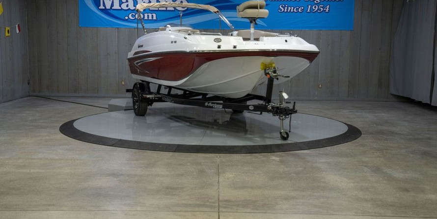 Hurricane 188 sport sundeck
