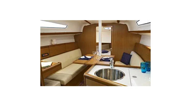 Sun Odyssey 30i (2Cab)