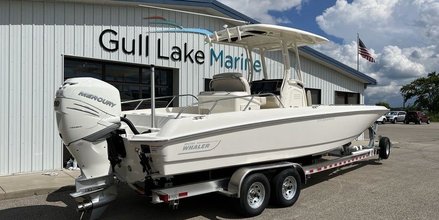 Boston Whaler 270 Dauntless