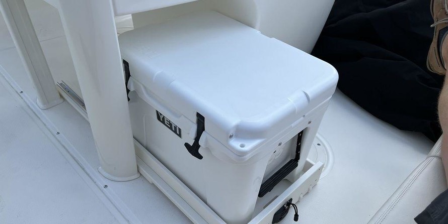 Boston Whaler 270 Dauntless