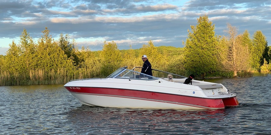 Four winns horizon 240