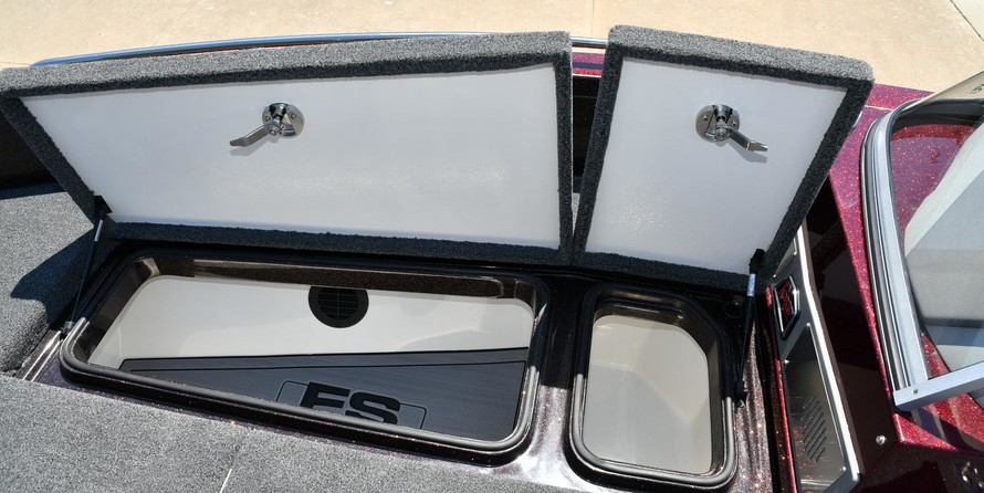 Everglades 230 cc w/ 250 verado