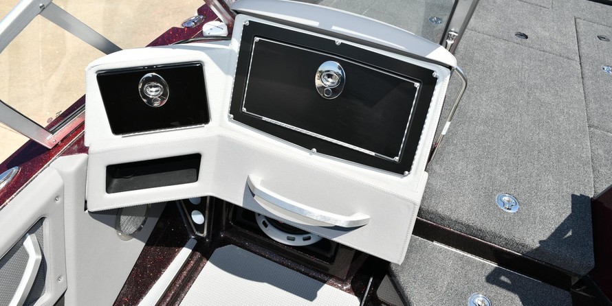 Everglades 230 cc w/ 250 verado